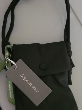NEW W/TAGS Vera Bradley Black Crossbody Pouch/Phone Holder